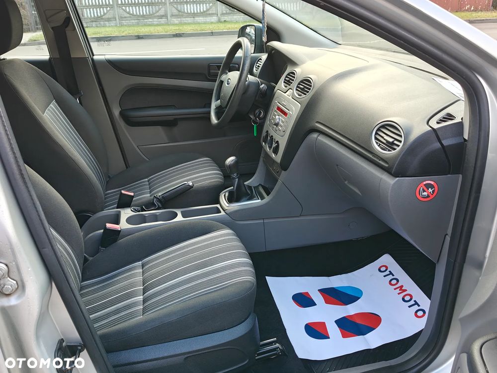 Ford Focus 1.4 16V Concept - 19