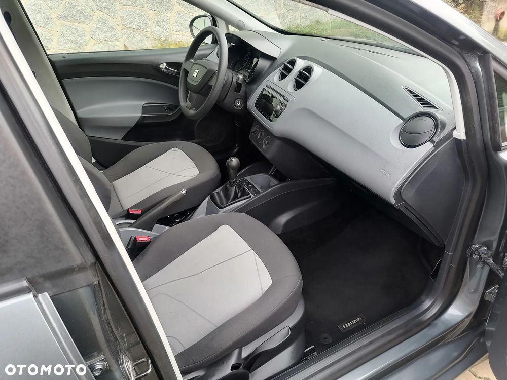 Seat Ibiza 1.4 16V Reference - 10