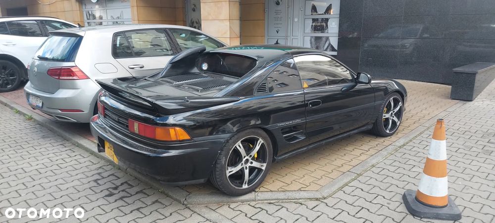 Toyota MR2 - 5