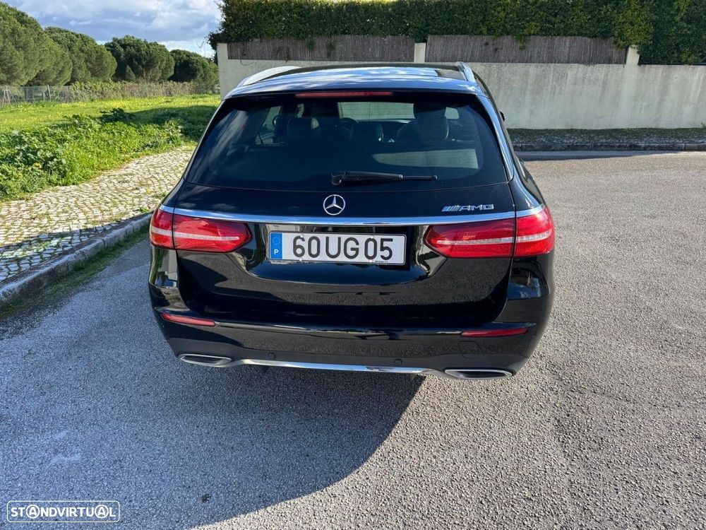 Mercedes-Benz E 220 d AMG Line - 18
