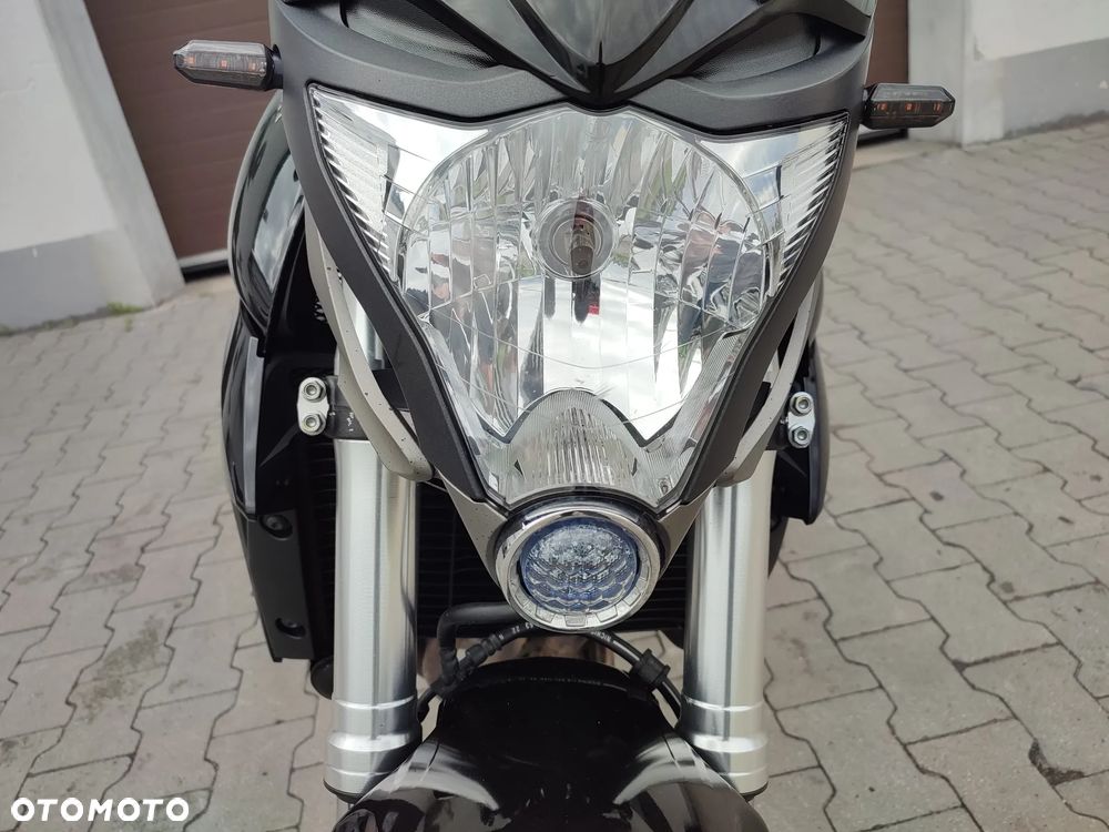 Honda CB - 27