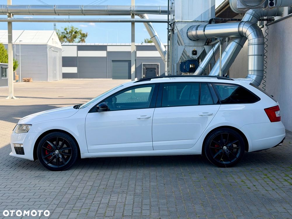 Skoda Octavia 2.0 TDI DSG RS - 5