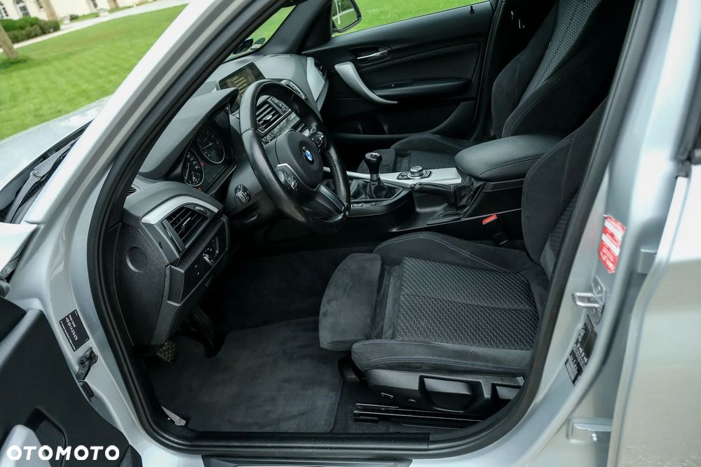 BMW Seria 1 120i M Sport - 19