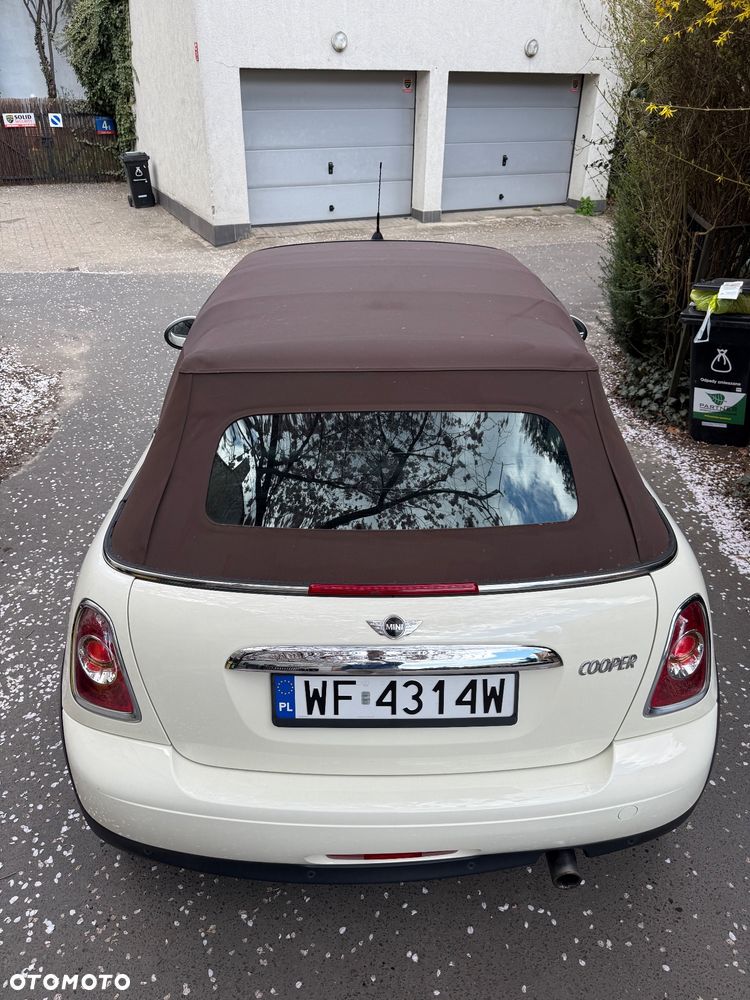 MINI Cooper Standard - 24