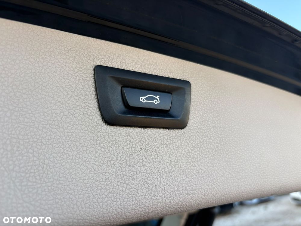 BMW Seria 3 316d - 15