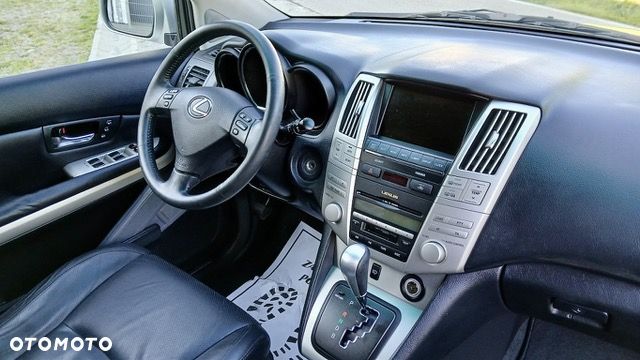Lexus RX - 23