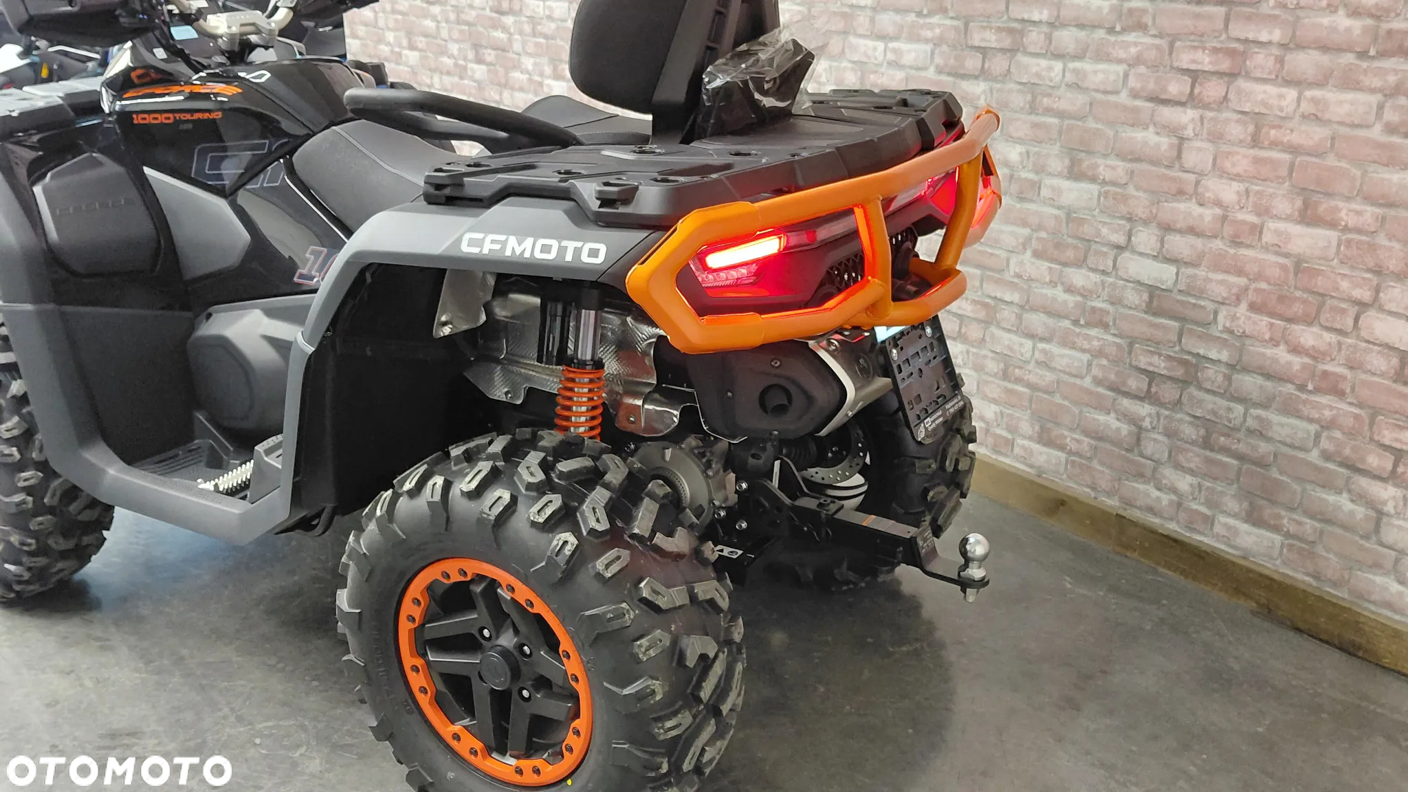 CFMoto CForce - 6