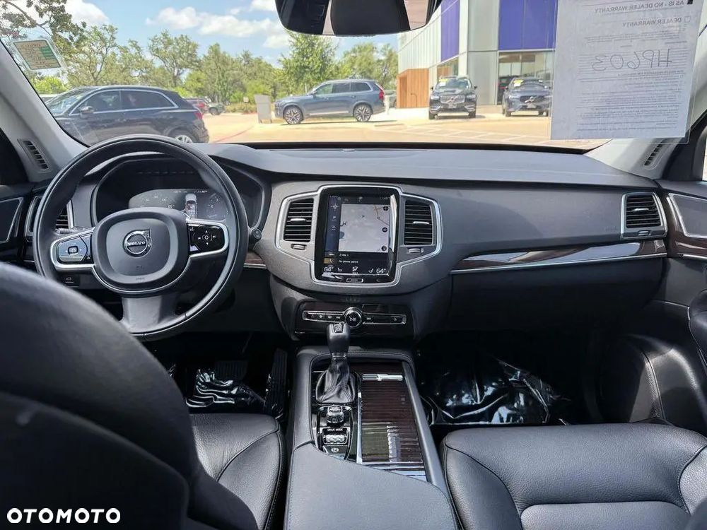 Volvo XC 90 - 11