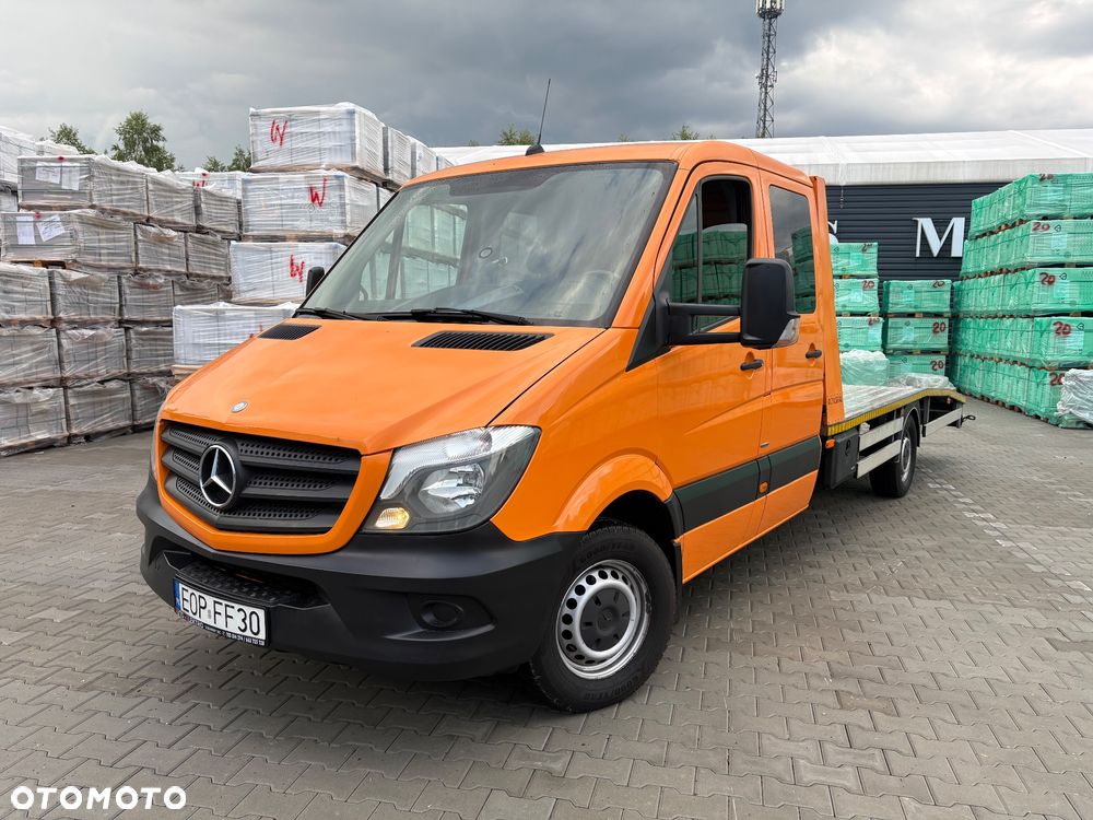 Mercedes-Benz Sprinter - 1