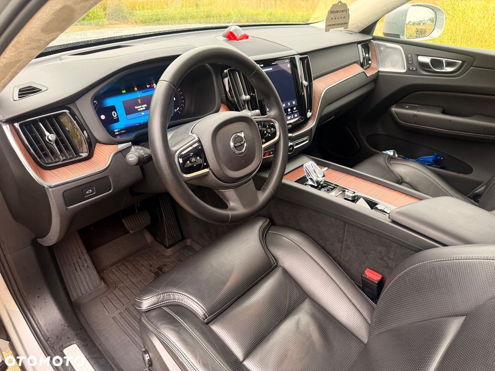 Volvo XC 60 - 16