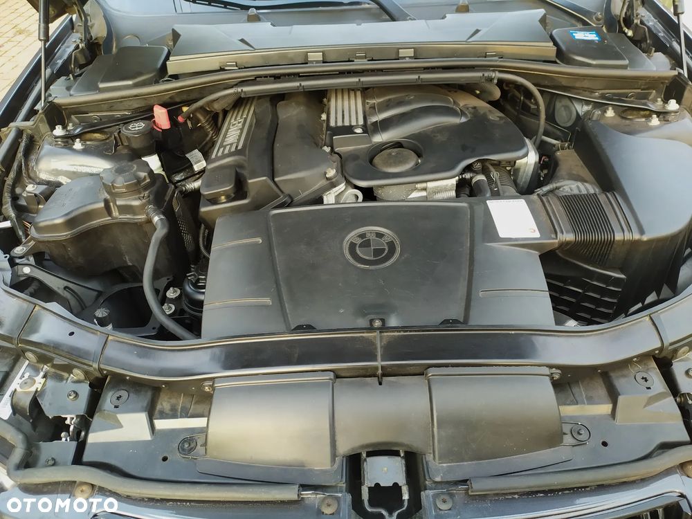 BMW Seria 3 - 36