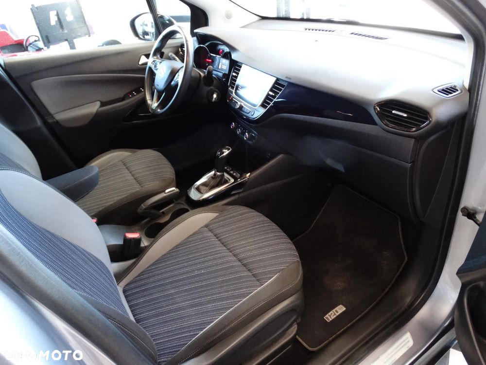 Opel Crossland X 1.2 T 120 Lat S&S - 34