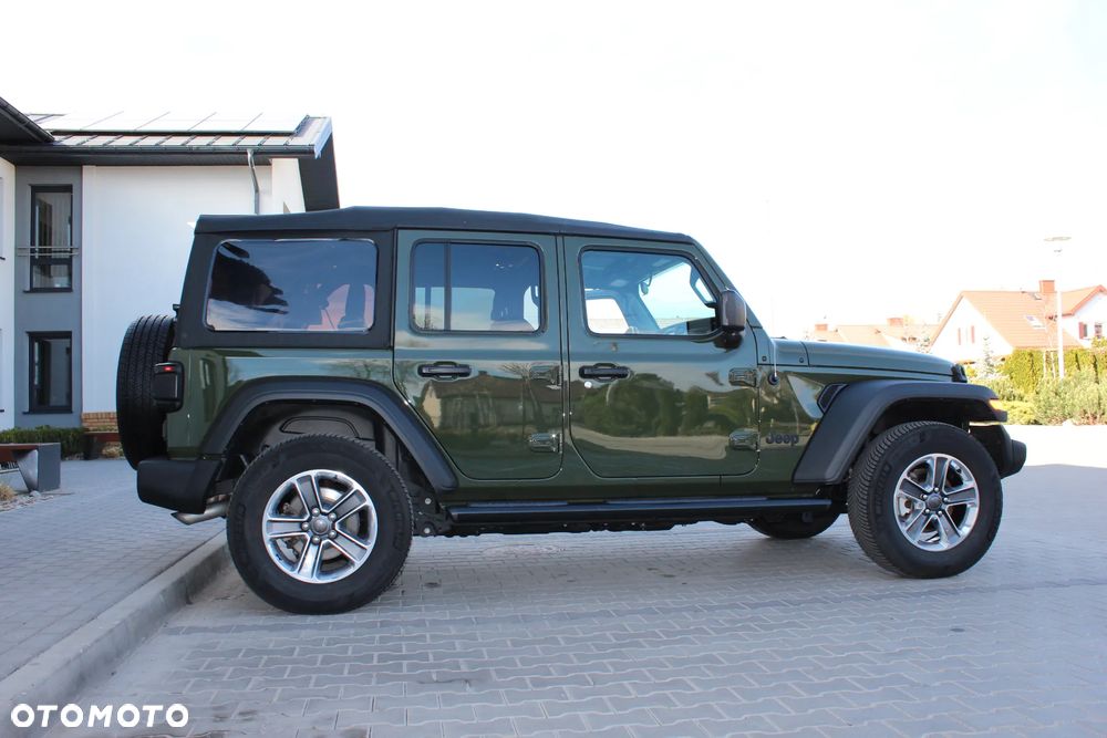 Jeep Wrangler - 3