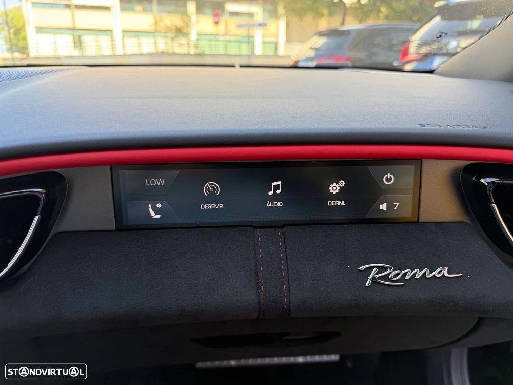 Ferrari Roma 3.9 Twin-Turbo V8 - 10