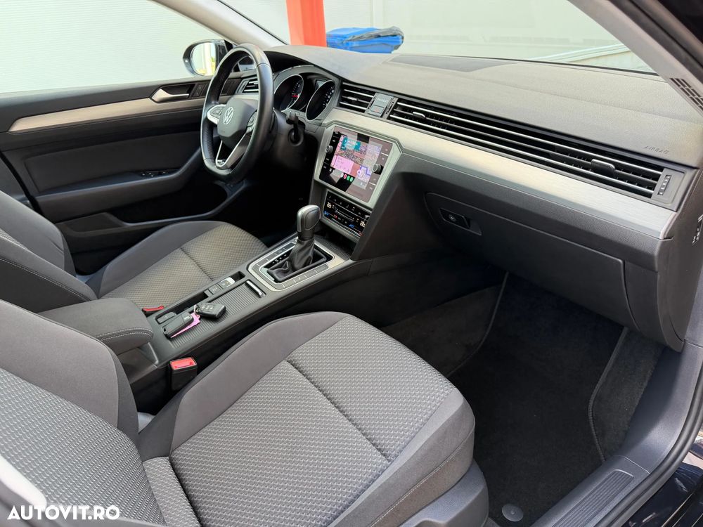 Volkswagen Passat 2.0 TDI DSG Comfortline - 4