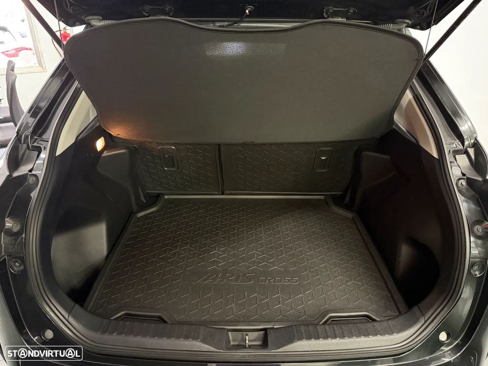Toyota Yaris Cross - 30