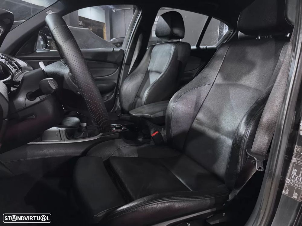 BMW 118 d Pack M - 9
