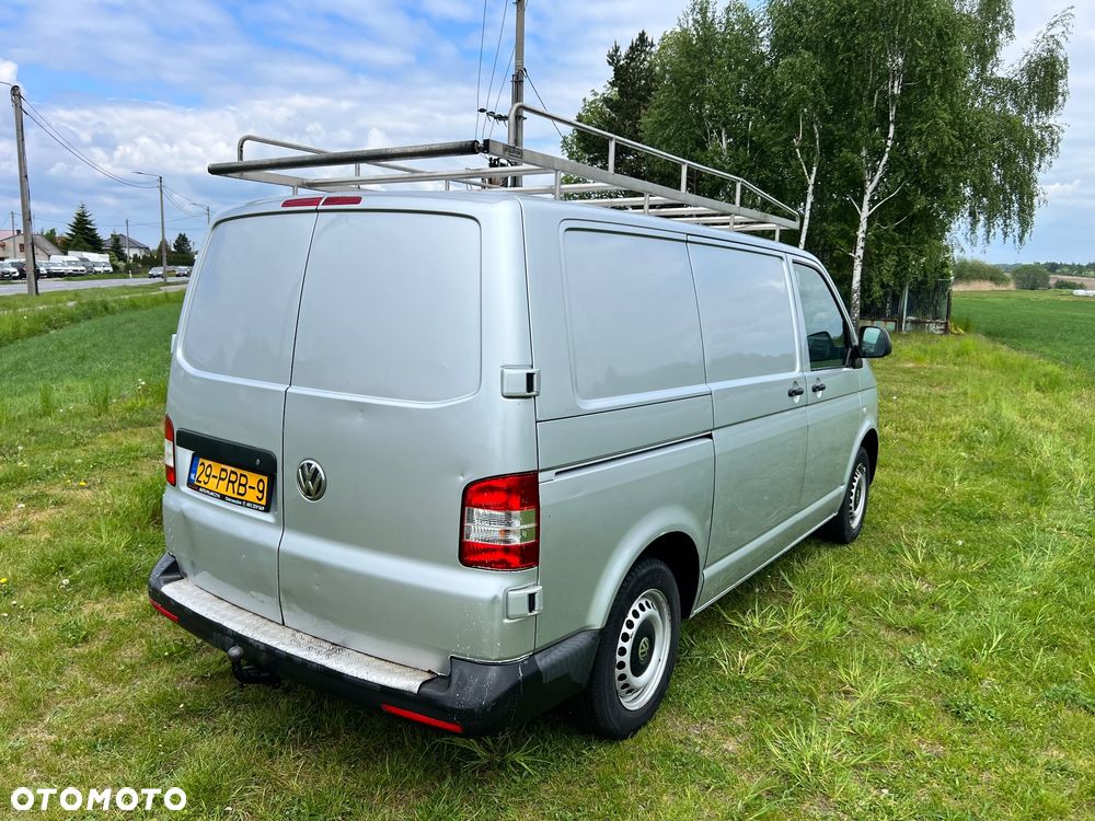 Volkswagen Transporter - 4