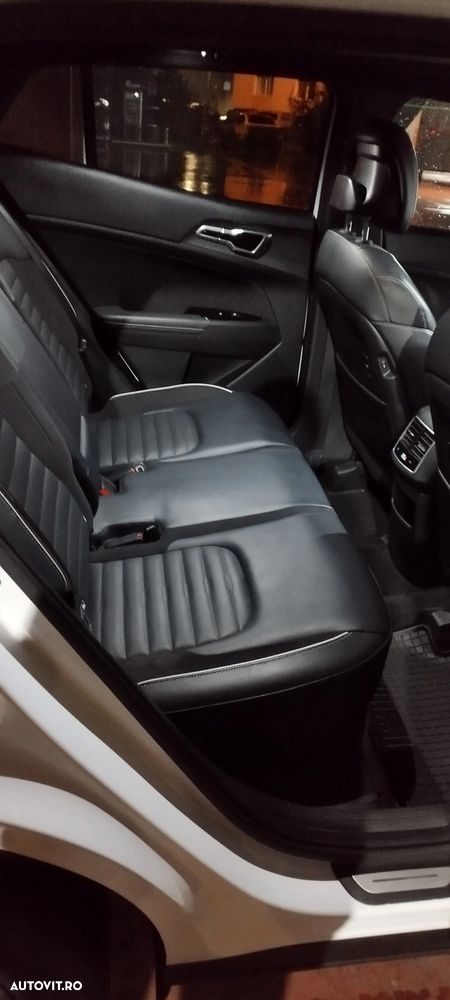 Kia Sportage 1.6 T-GDI HEV 6AT 4x2 GT Line - 10