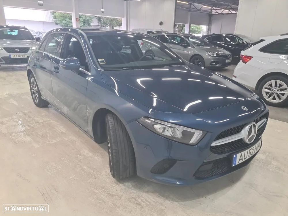 Mercedes-Benz A 250 e Style Plus - 4