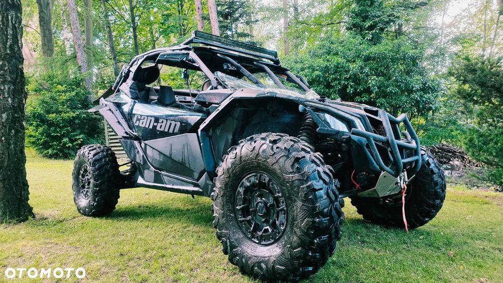 Can-Am Maverick - 12