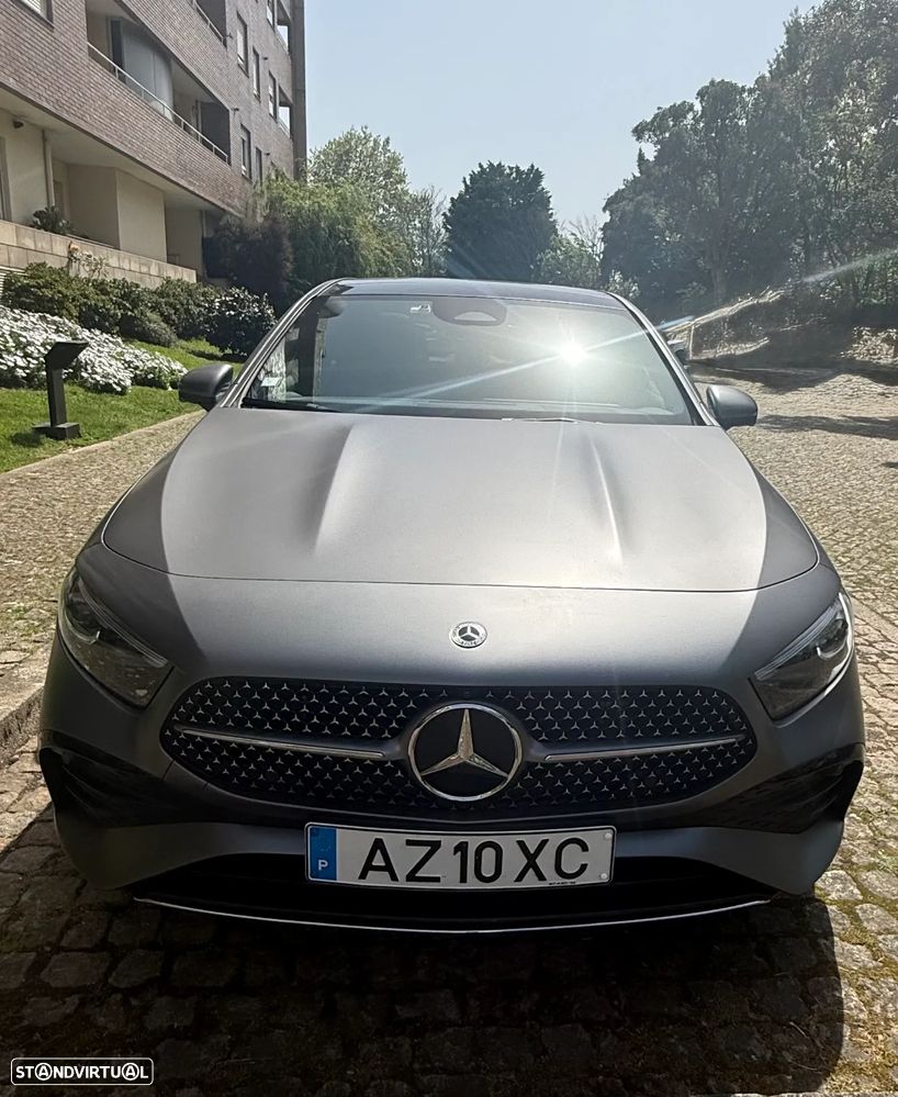 Mercedes-Benz A 250 e AMG Line - 8