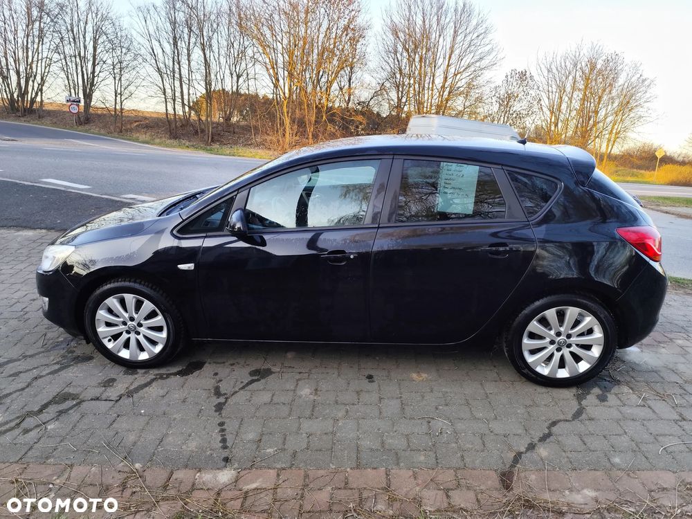 Opel Astra 1.6 Edition Sport - 12