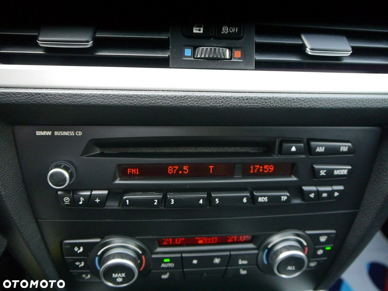 BMW Seria 3 318d - 18