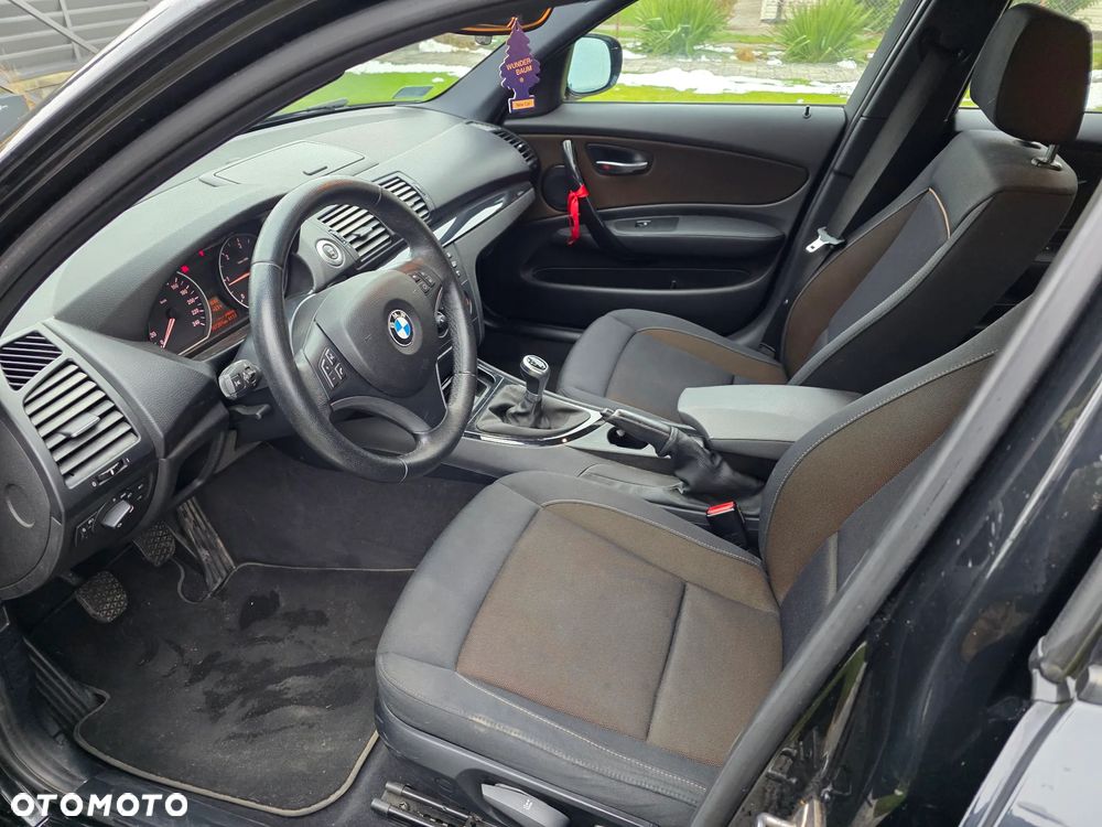 BMW Seria 1 116d DPF - 9