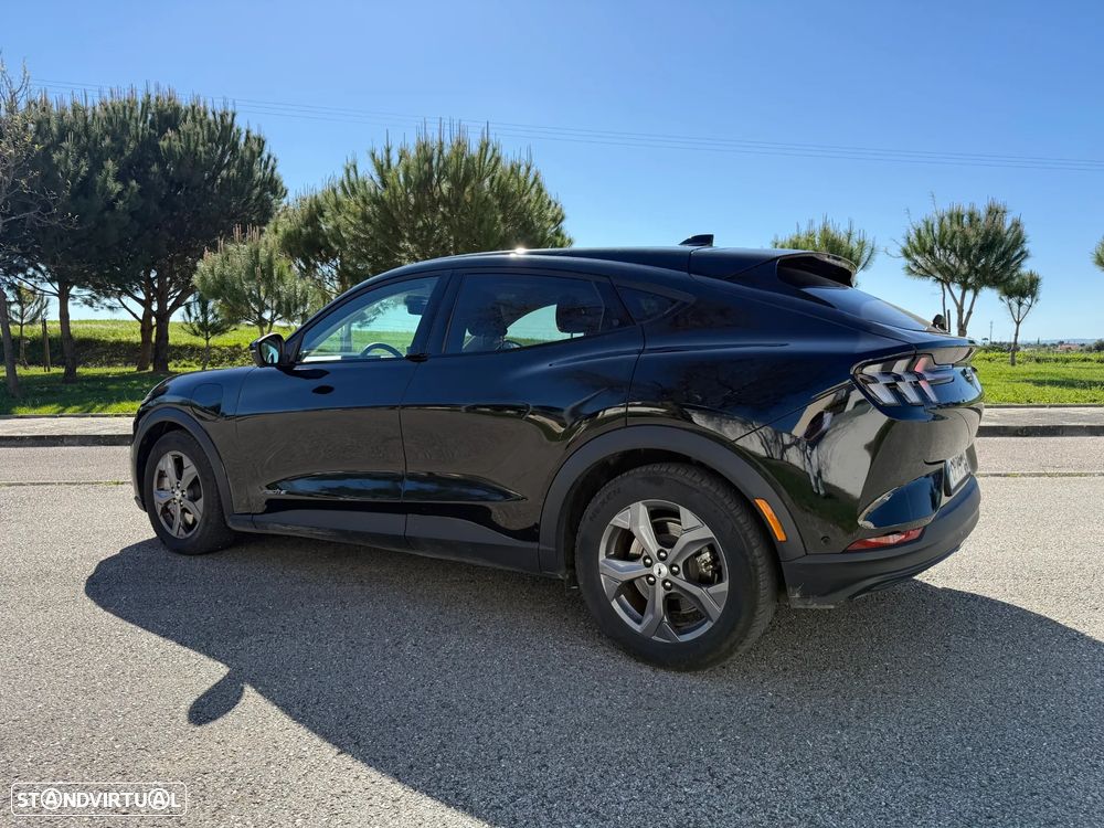 Ford Mustang Mach-E 75.7 kWh Base - 3