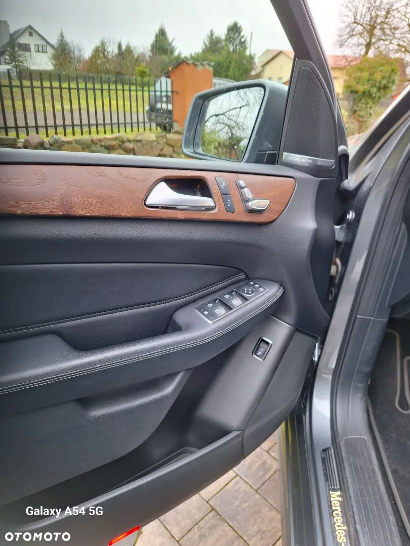 Mercedes-Benz GLE 350 d 4-Matic - 12