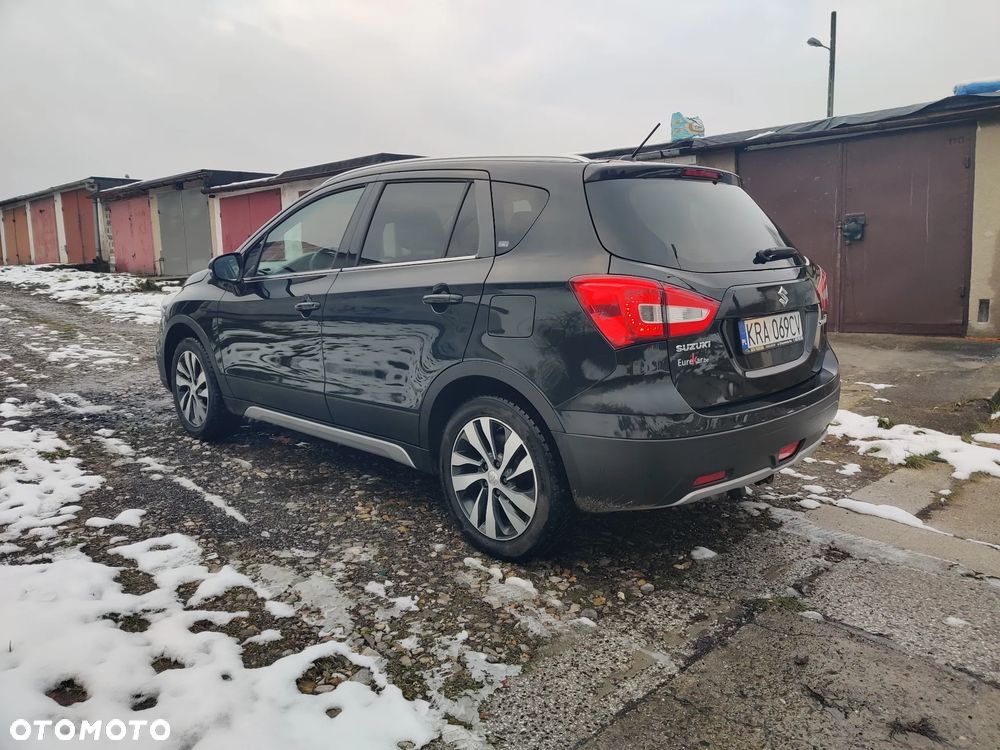 Suzuki SX4 S-Cross 1.4 T Premium - 3