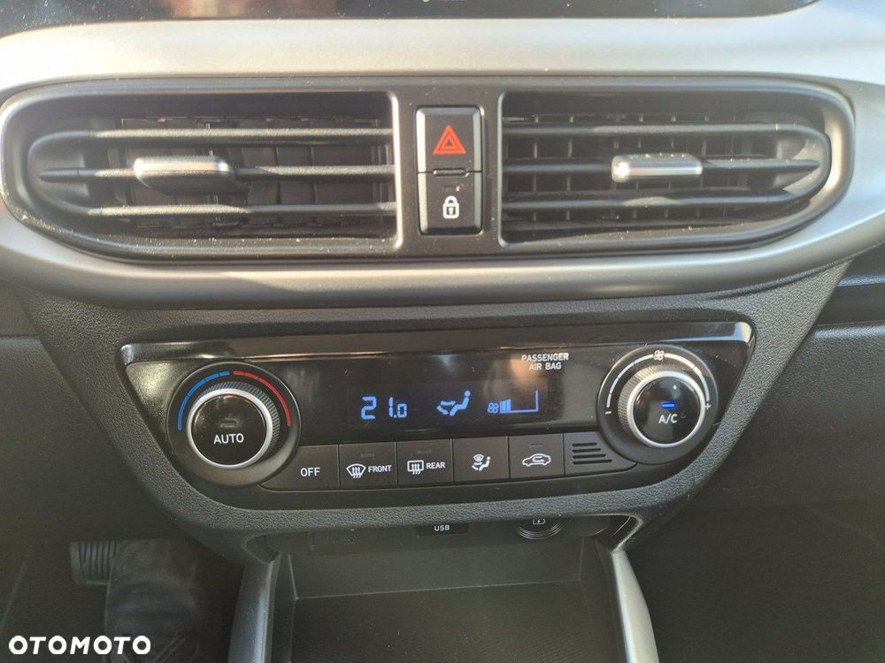 Hyundai i10 - 15