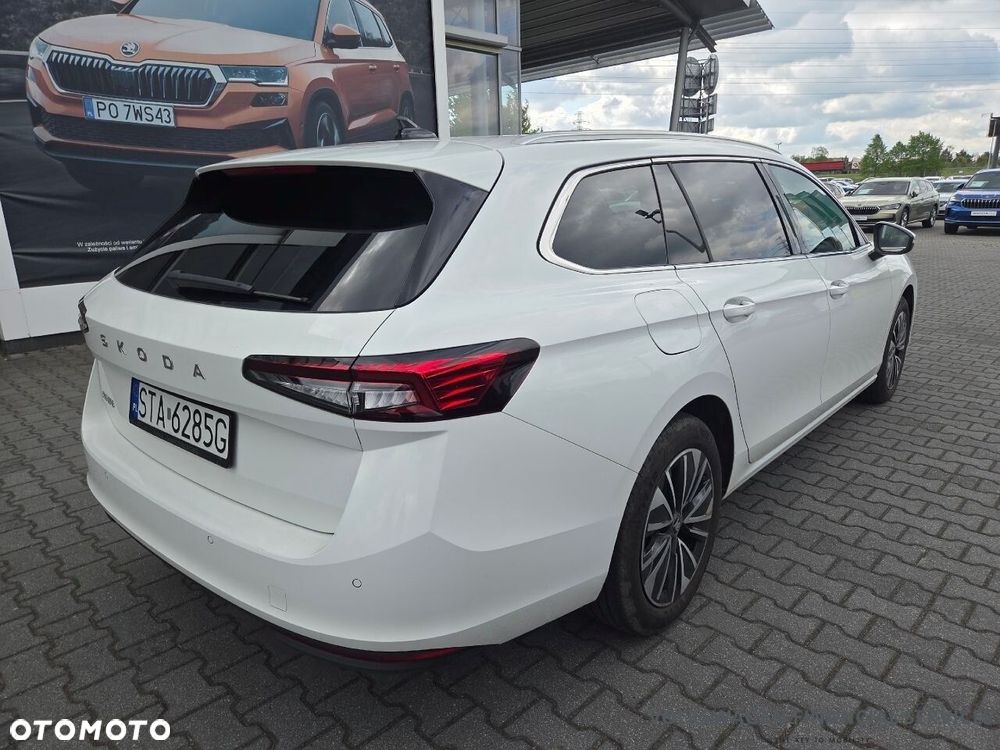 Skoda Superb 1.5 TSI mHEV Selection DSG - 6