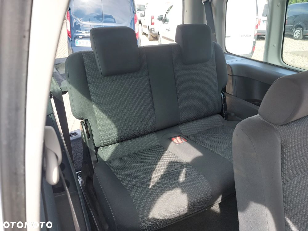 Volkswagen Caddy Maxi 2.0 TDI Trendline - 25