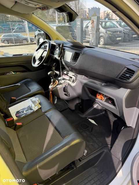 Opel Vivaro - 9
