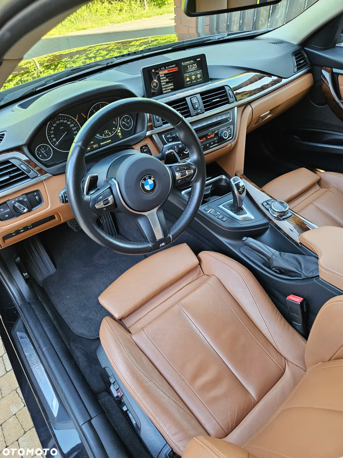 BMW Seria 3 335d xDrive Luxury Line - 9