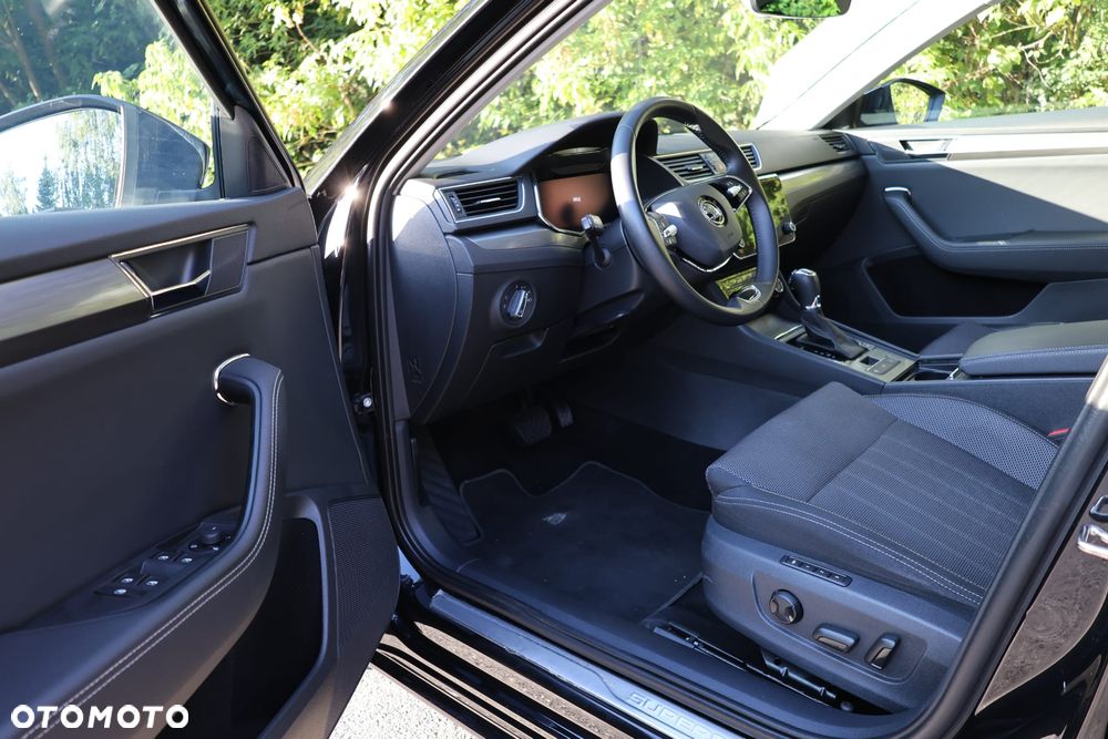 Skoda Superb 2.0 TSI Style DSG - 19