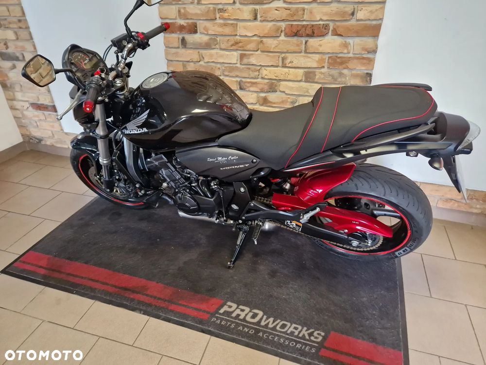 Honda Hornet - 7