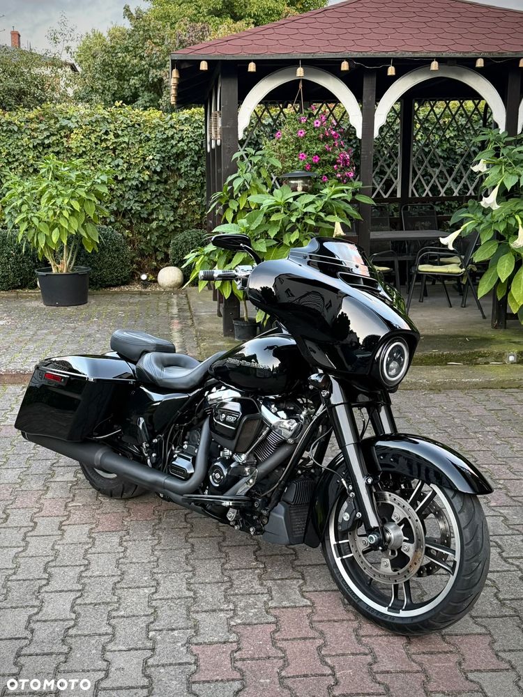 Harley-Davidson Touring Street Glide