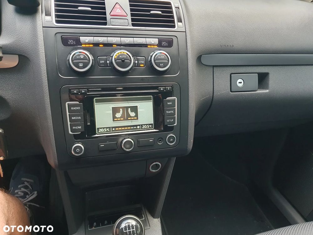 Volkswagen Touran 1.6 TDI DPF Comfortline - 18