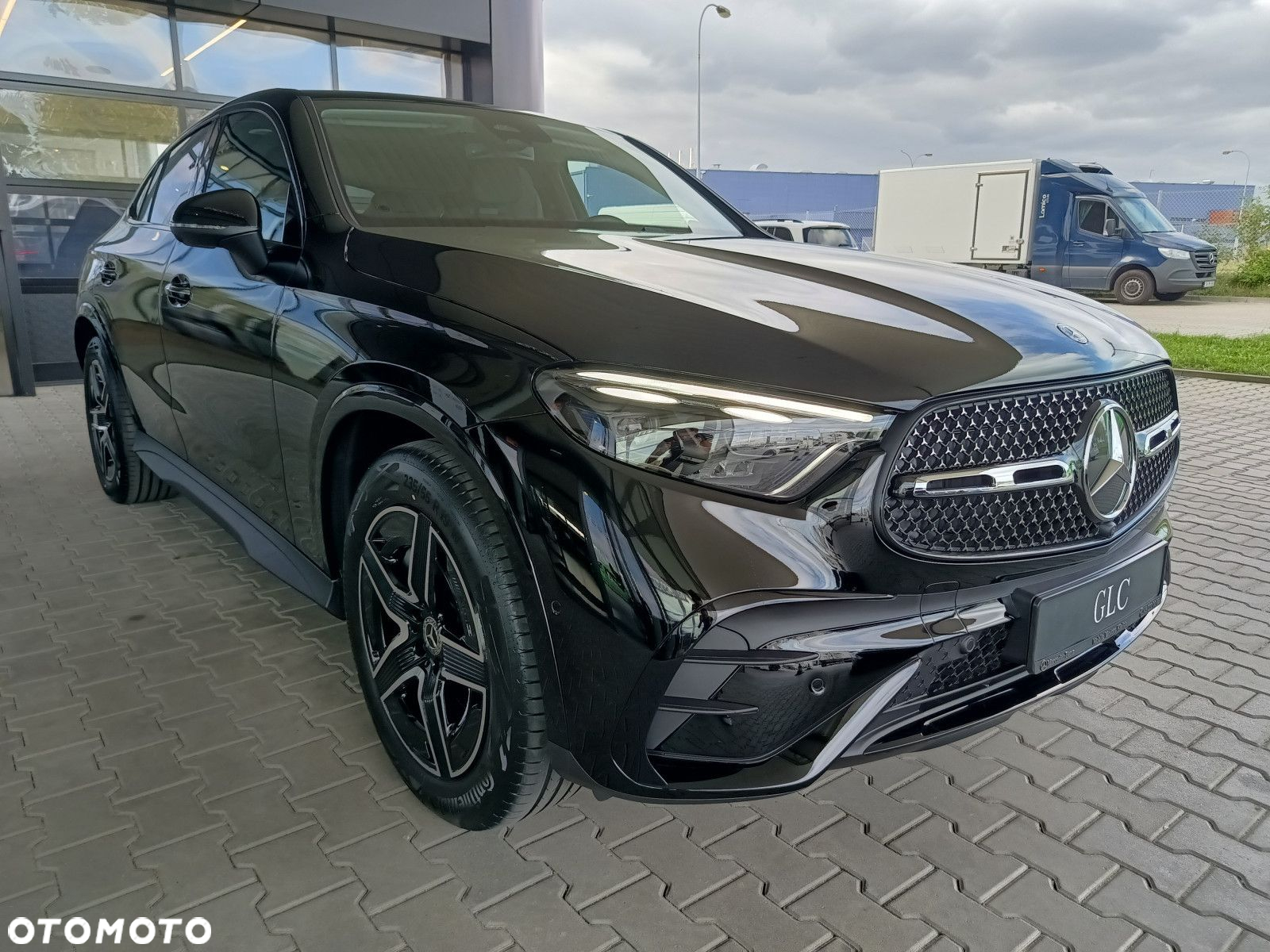 Mercedes-Benz GLC - 4