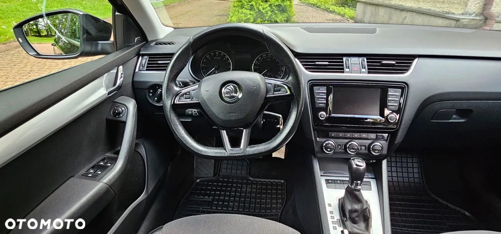 Skoda Octavia 2.0 TDI Style DSG - 14