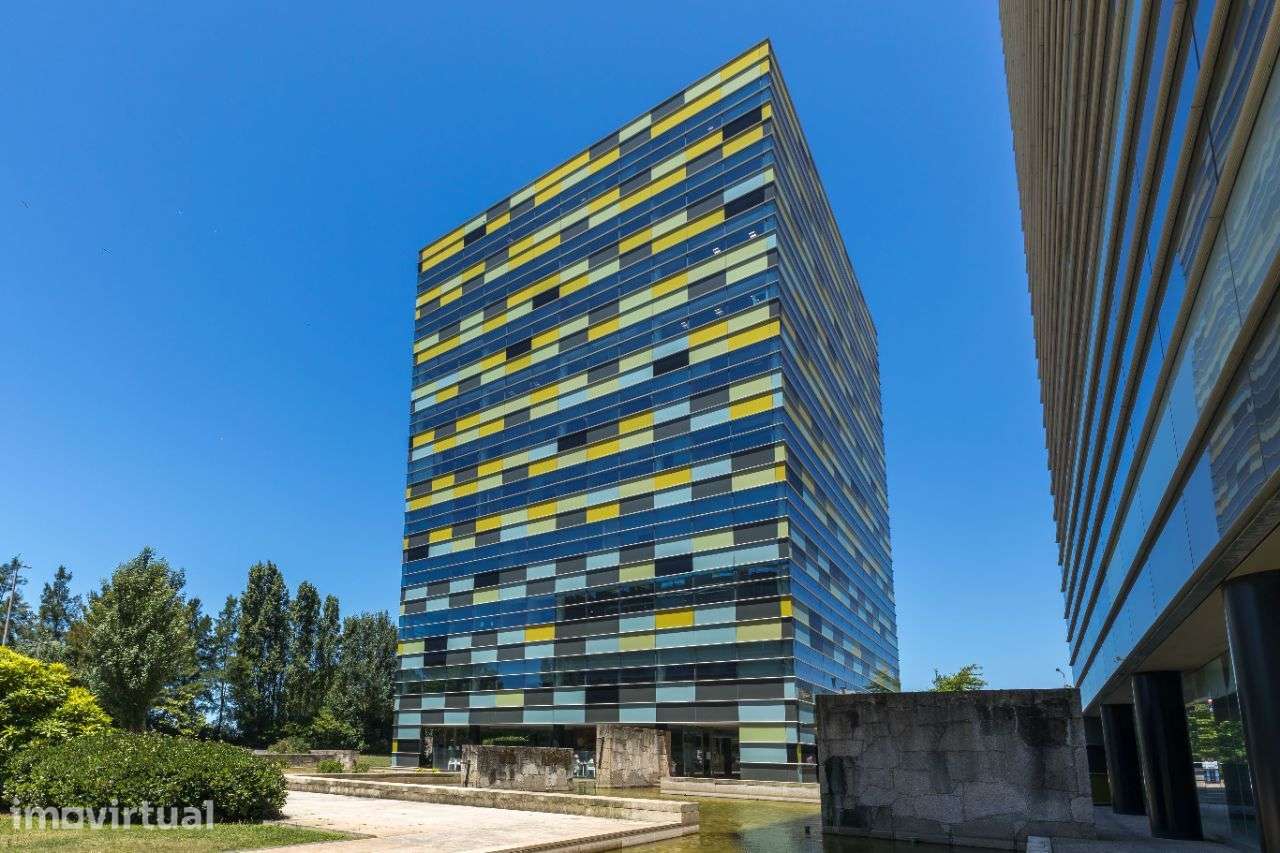 Espaço de escritório privativo para 2 pessoas em Vila Nova de Gaia - Grande imagem: 2/10
