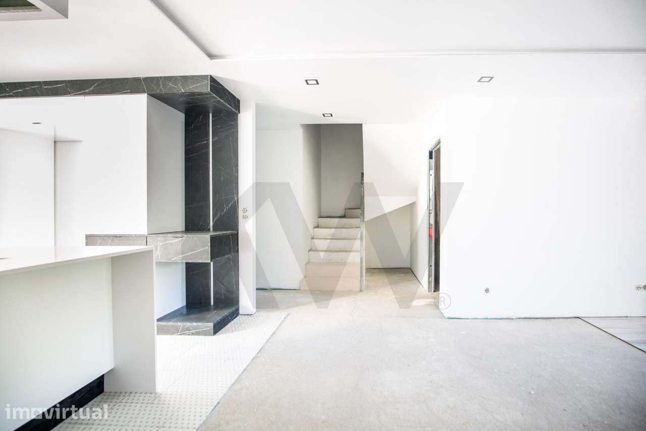 Oportunidade Única! Moradia Moderna em Fase Final de Construção - Grande imagem: 3/34