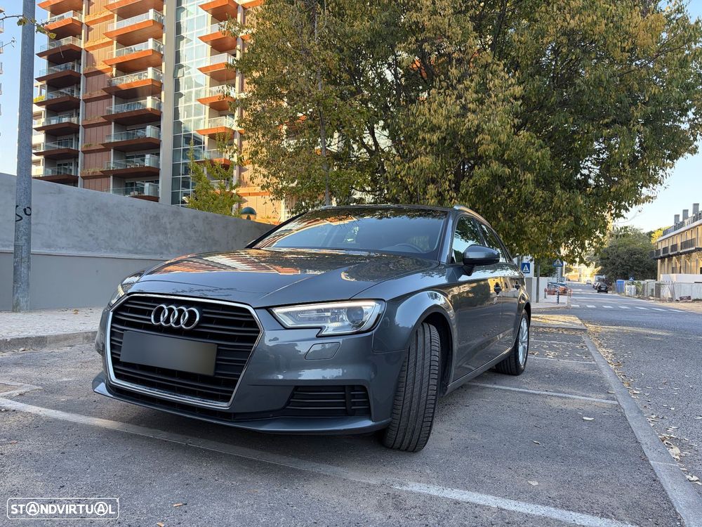 Audi A3 Sportback 1.6 TDI Advance - 9