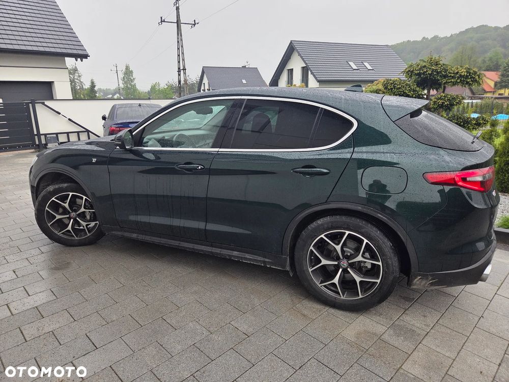 Alfa Romeo Stelvio 2.0 Turbo TI Q4 - 20