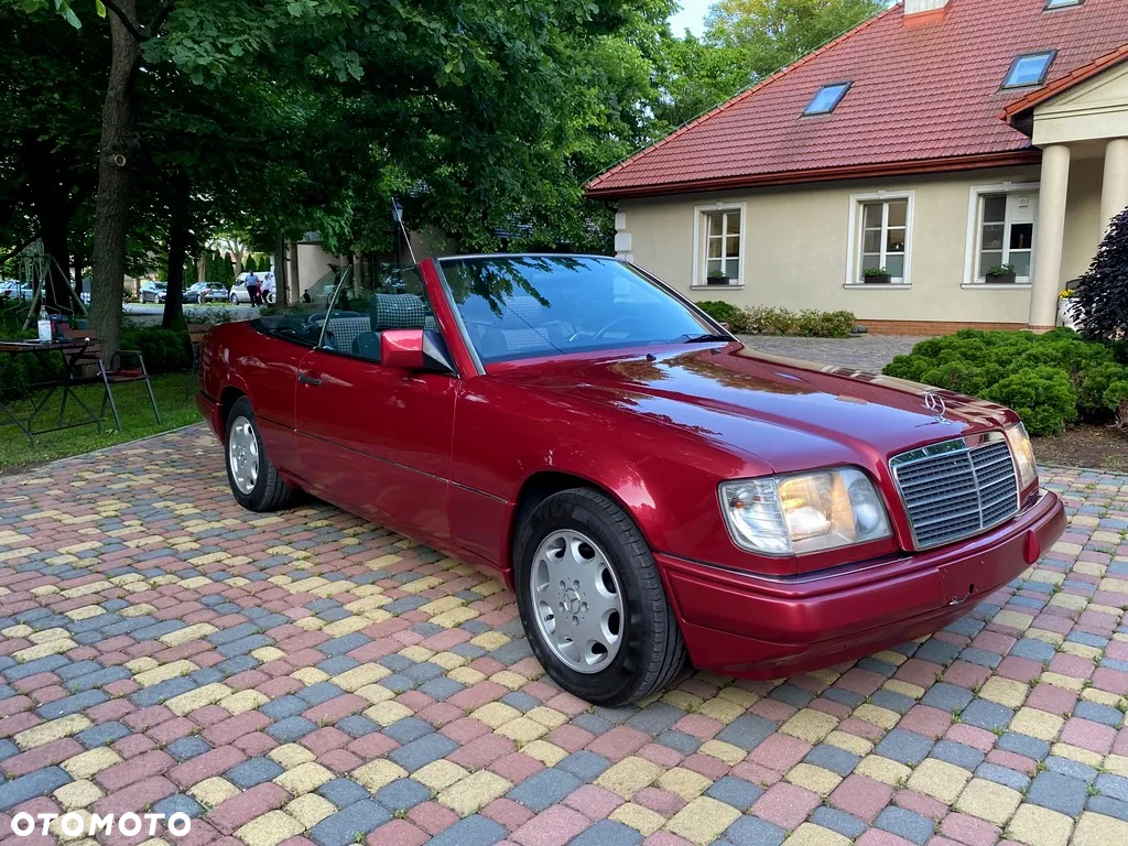 Mercedes-Benz Klasa E - 4