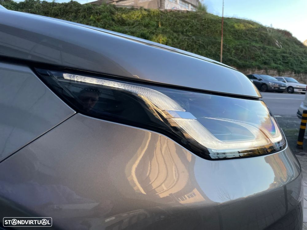 Land Rover Discovery Sport - 16