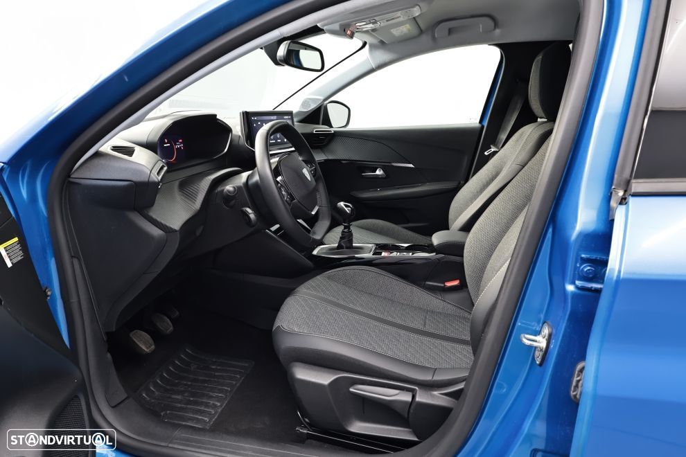 Peugeot 208 1.2 PureTech Allure - 22